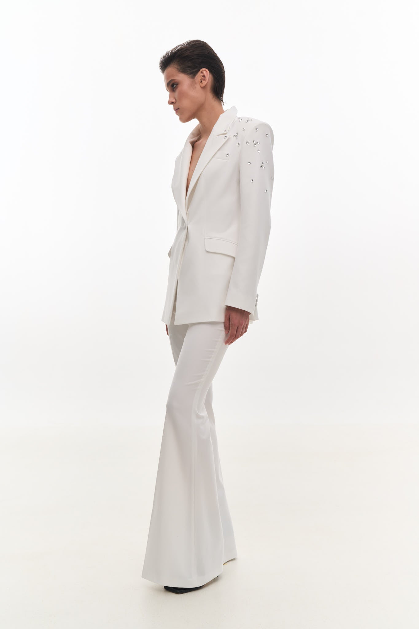 CRYSTAL DECORATED BLAZER IN ECRU