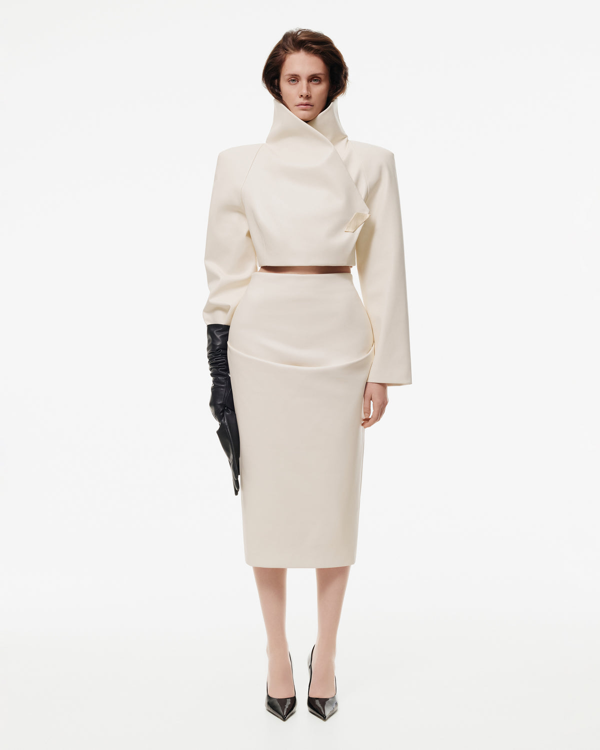 SCULPTED SKIRT WITH PLEATED DETAIL