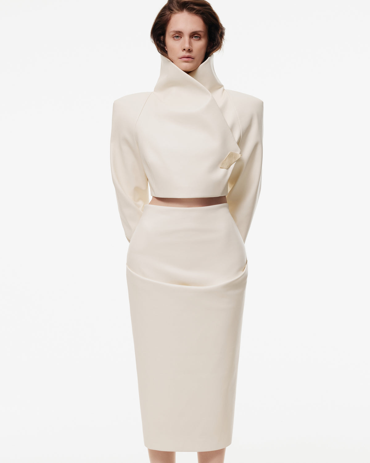 SCULPTED SKIRT WITH PLEATED DETAIL