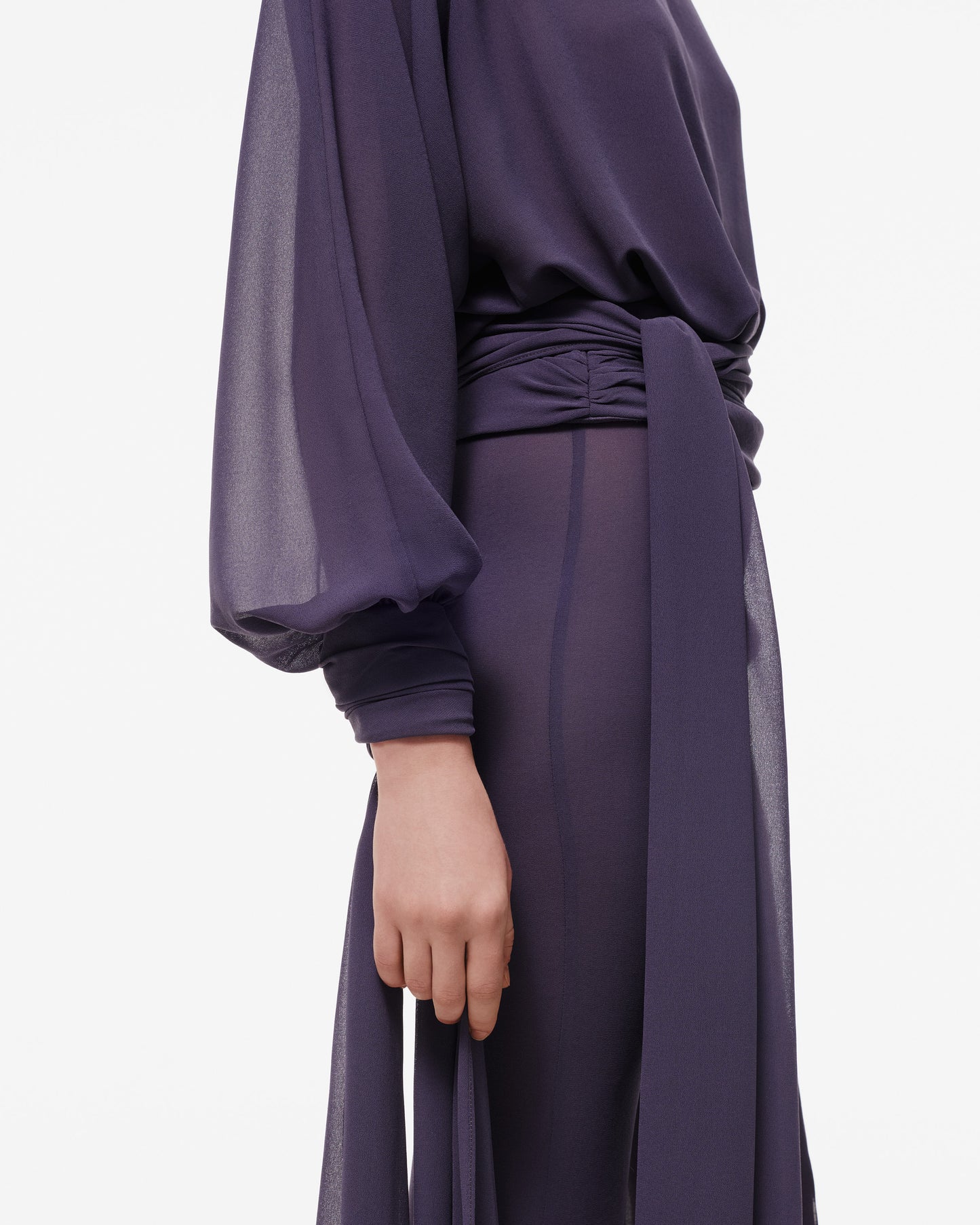 BLOUSE WITH TIES AND BACK COLLAR