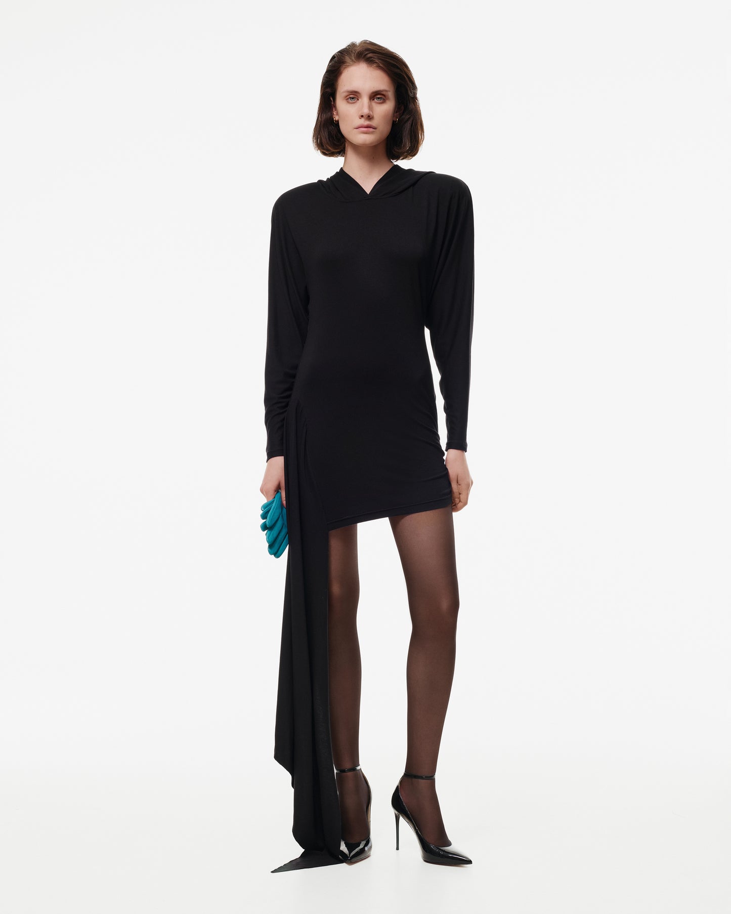 HOODED DRESS WITH SIDE TRAIN