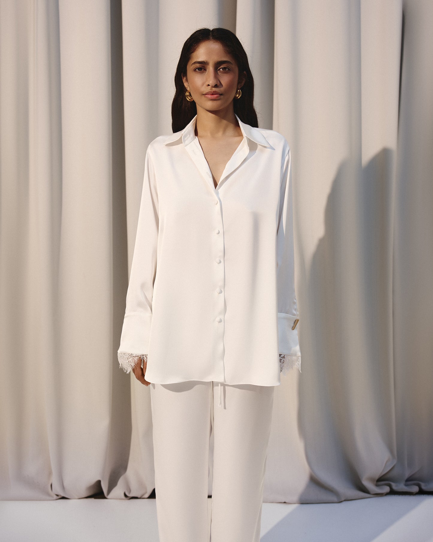 SILKY LOUNGE SHIRT WITH LACE
