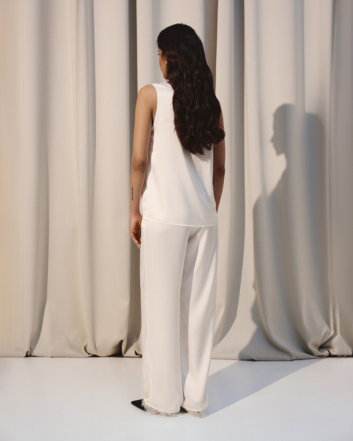 LOUNGE PANTS WITH LACE