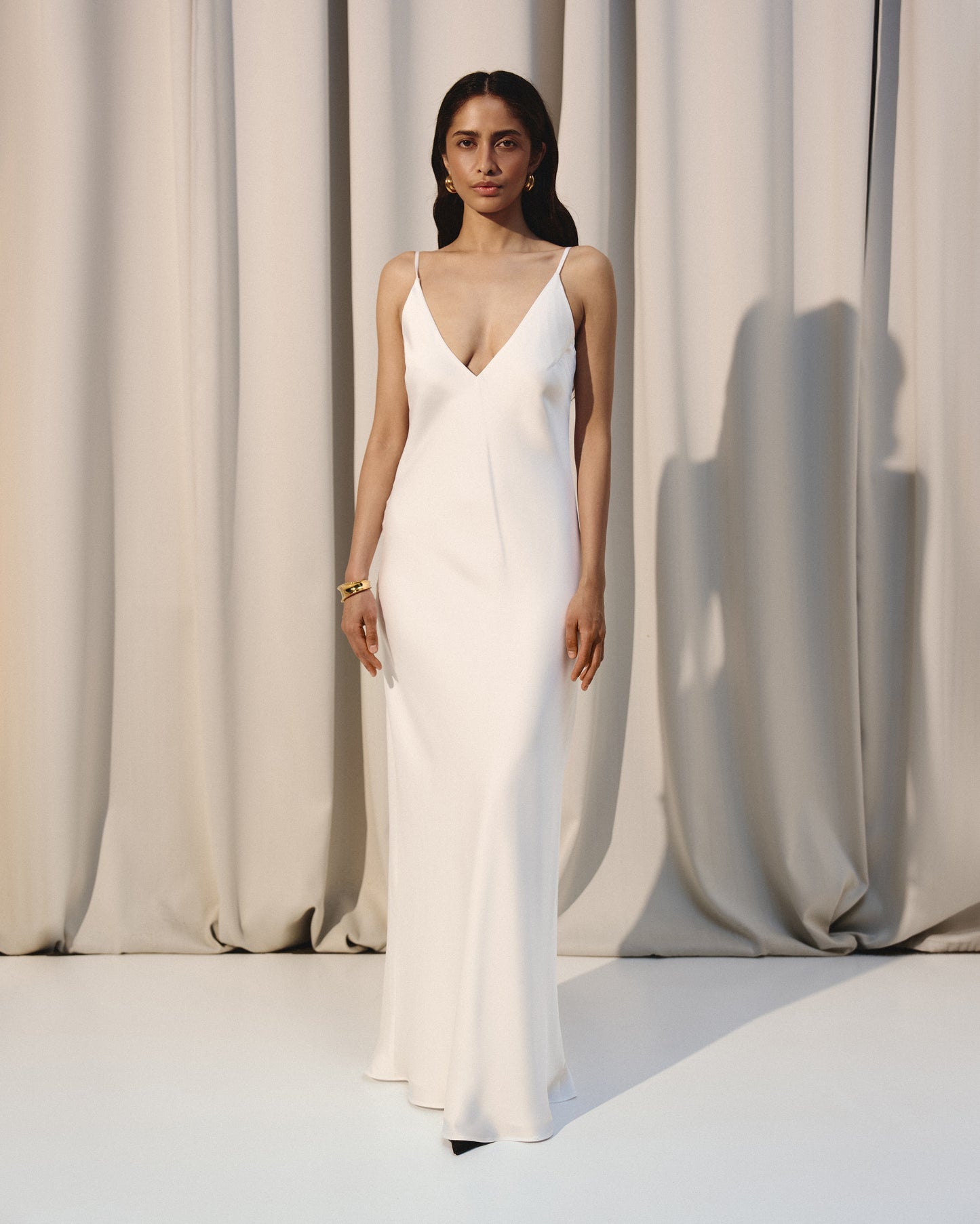 MAXI SLEEP DRESS WITH DEEP V BACK