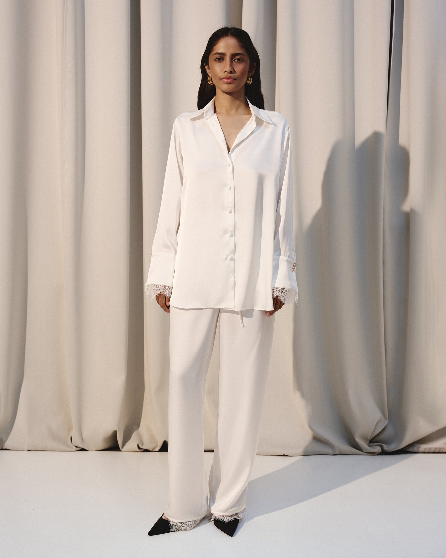 LOUNGE PANTS WITH LACE